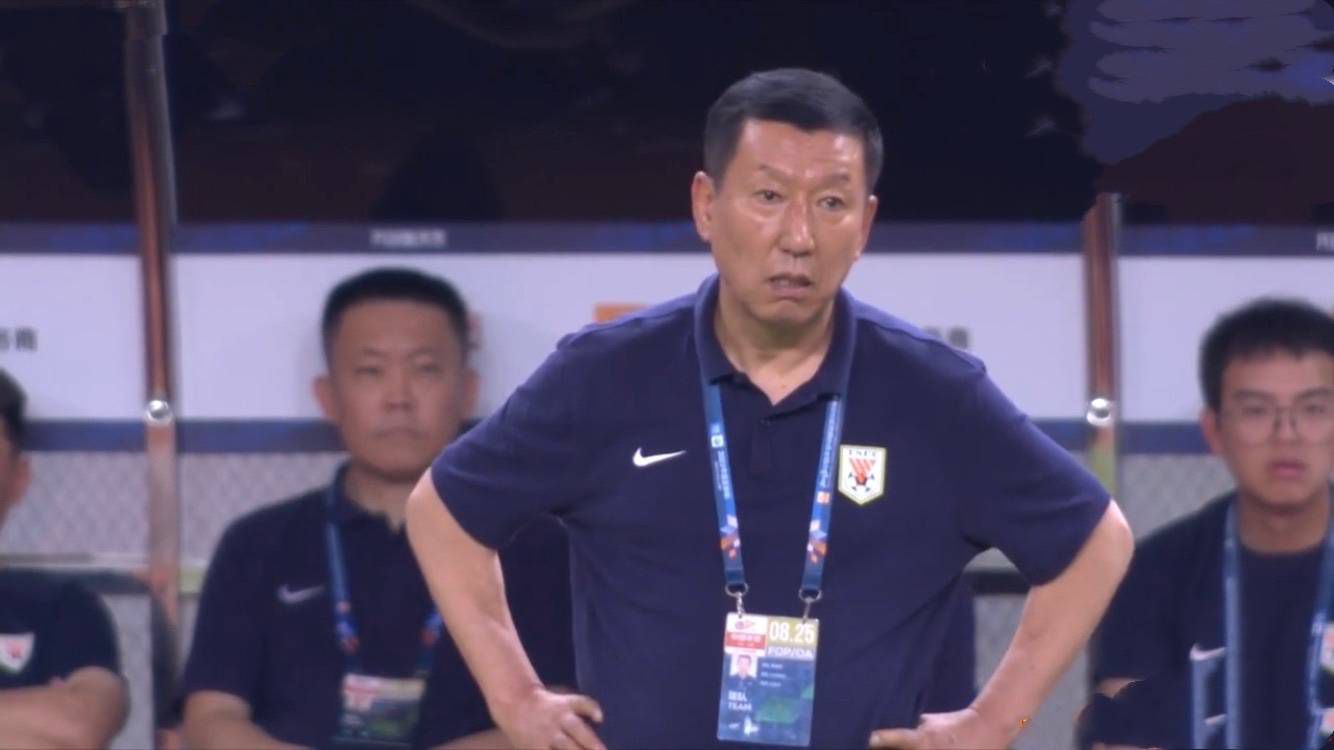 他也谈到即将入伍的心情：“终於可於完成应该要做 阮经天疑曝恋情经纪人打掩护 女主是陈意涵好友 2018-04-04 阮经天疑似恋情曝光。