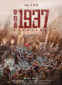 适逢父亲节，霍普金斯也发布了两张自己与父亲的合影，一张是幼年，一张是中年，父亲也从英俊青年变成了鬓发斑白的老人。